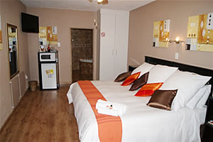Akweja B&B in Johannesburg Alberton for luxury 4 star accommodation