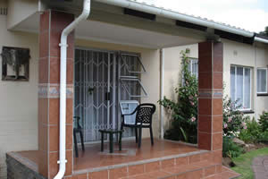 Germiston accommodation, accommodations near Rand airport, wadeville accommodation, Alberton accommodation, Gauteng guesthouse, guesthouse Germiston, Joburg Accommodation - outside accommodation