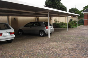 Germiston accommodation, accommodations near Rand airport, wadeville accommodation, Alberton accommodation, Gauteng guesthouse, guesthouse Germiston, Joburg Accommodation - parking