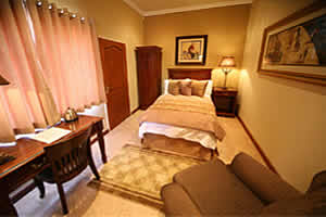 This bed and breakfast accommodation is ideal for corporate executives and special occasions