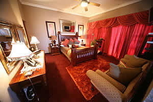 Luxury and secure accommodation in Alberton at Le Cozmo