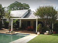 Liongate Homestay B&B
