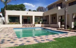 Benoni Accommodation - Benoni B&B at Impangele