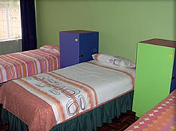 Mbizi Backpackers Lodge has a self catering kitchen and a pool