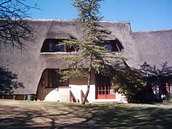 Midrand Accommodation - Midrand Lodges - Ogilvys Lodge