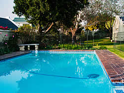 Cape Elegance B&B Accommodation in Bryanston