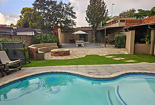 self-catering guest rooms Alberton
