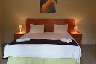 fully furnished self-catering cottages and 5 rooms to accommodate tourists and business travelers in Edenvale Gauteng
